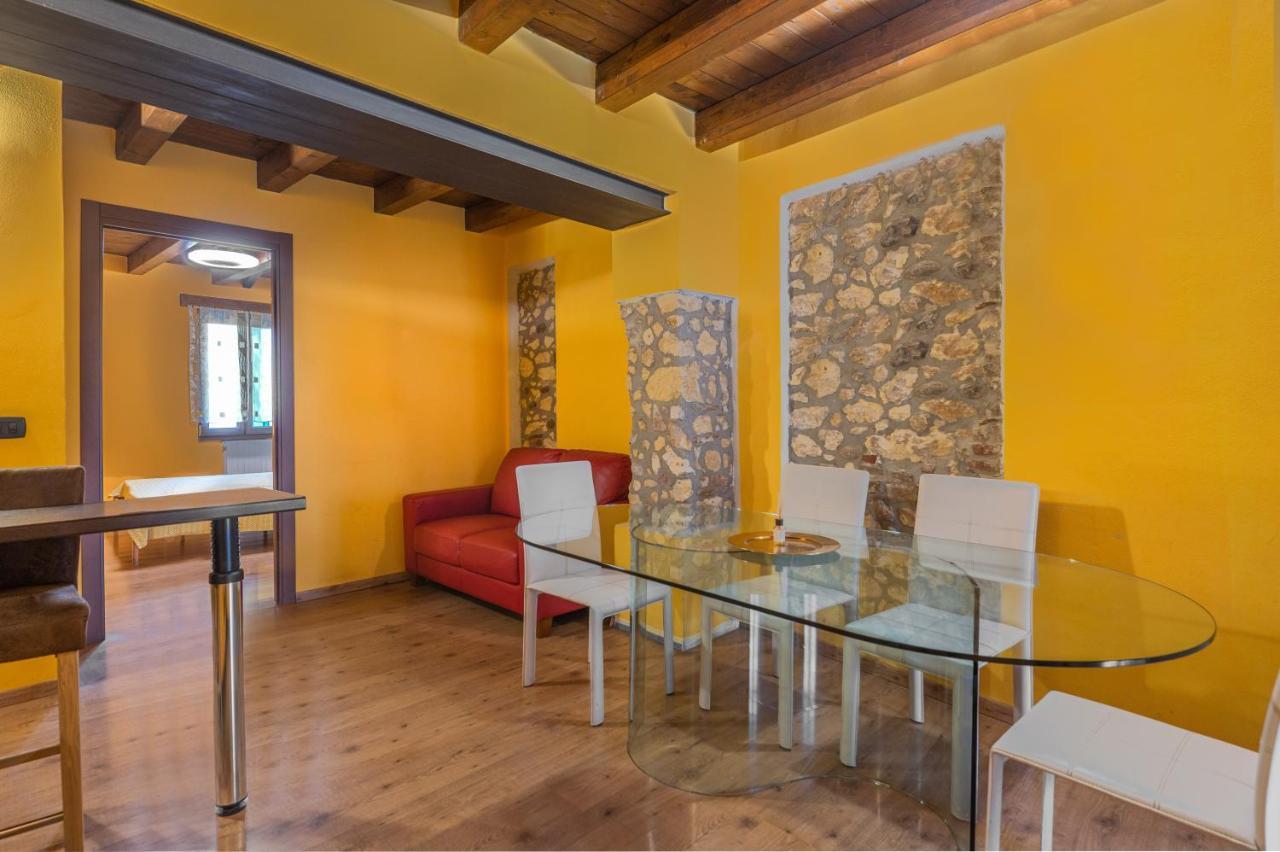 Stylish 2 Bedroom With Balcony Verona Exterior foto